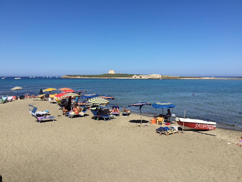 Hotel Vittorio Portopalo Di Capo Passero Екстериор снимка