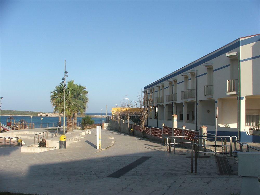 Hotel Vittorio Portopalo Di Capo Passero Екстериор снимка